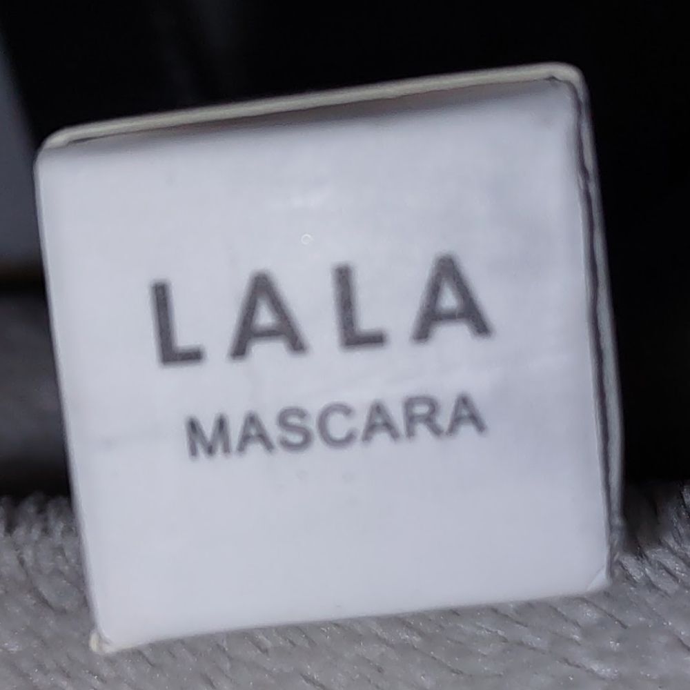 New GIVE THEM LALA Lala’s Everyday Mascara Black